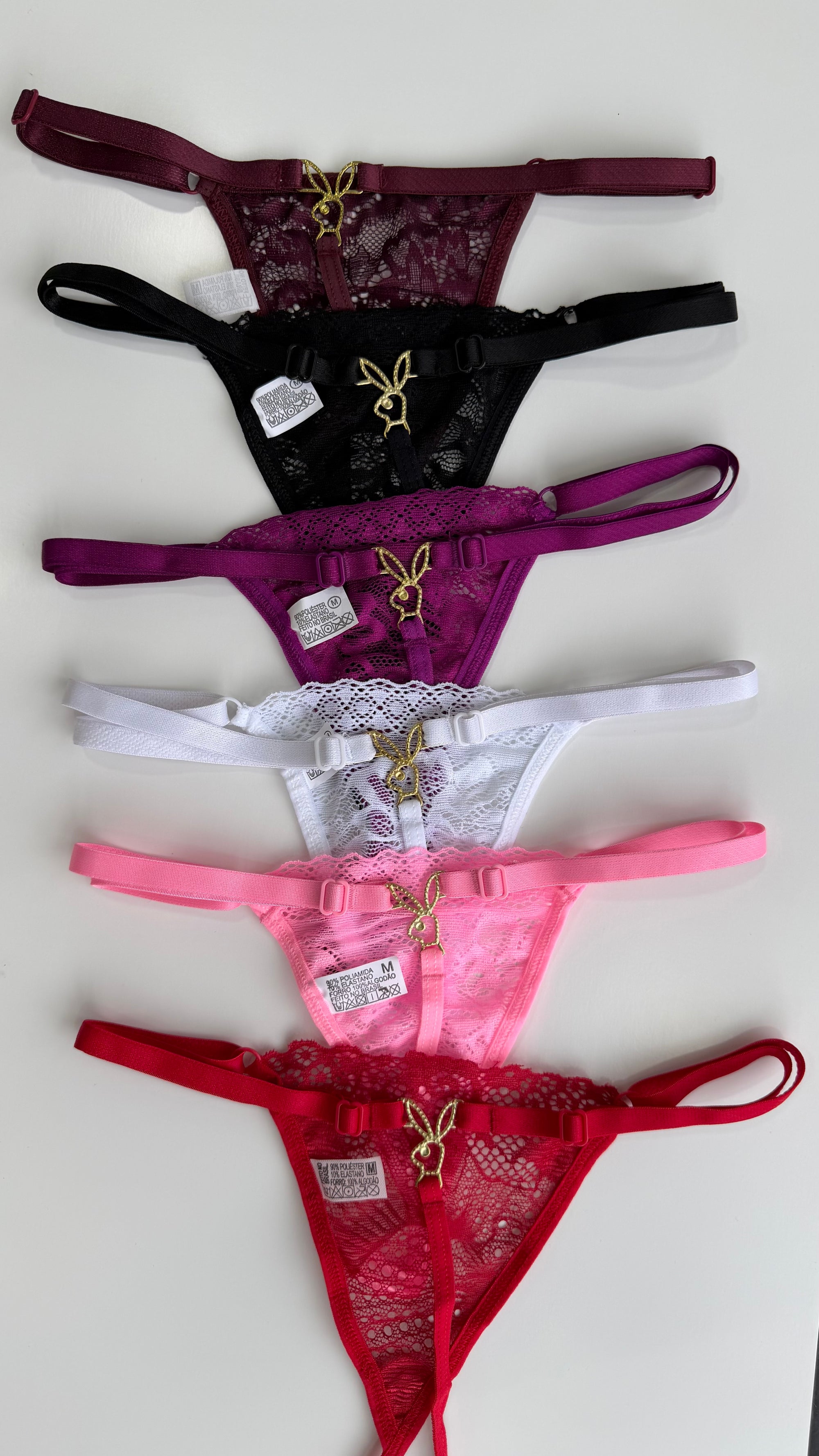 Calcinha Fio com Pingente Play Boy (Tamanho Unico)