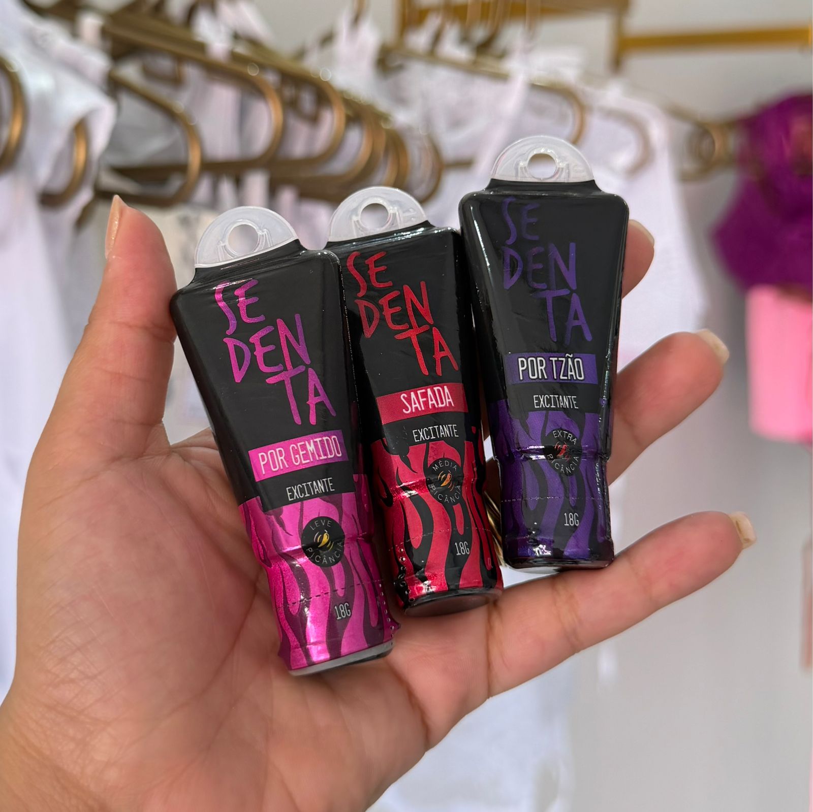 Sedenta Por Tzão Excitante Com Extra Picância