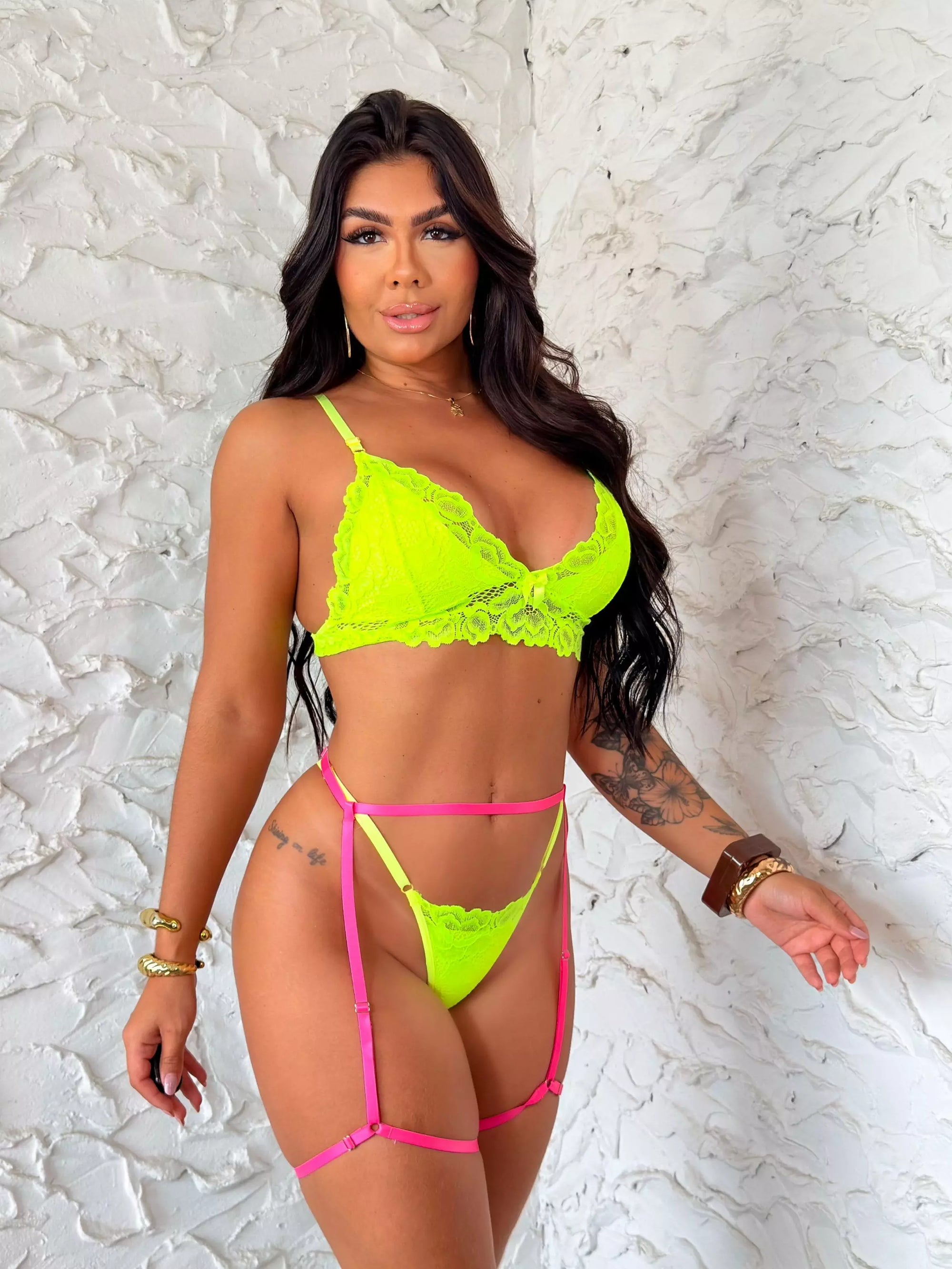 Conjunto Verde Neon com Cinta liga